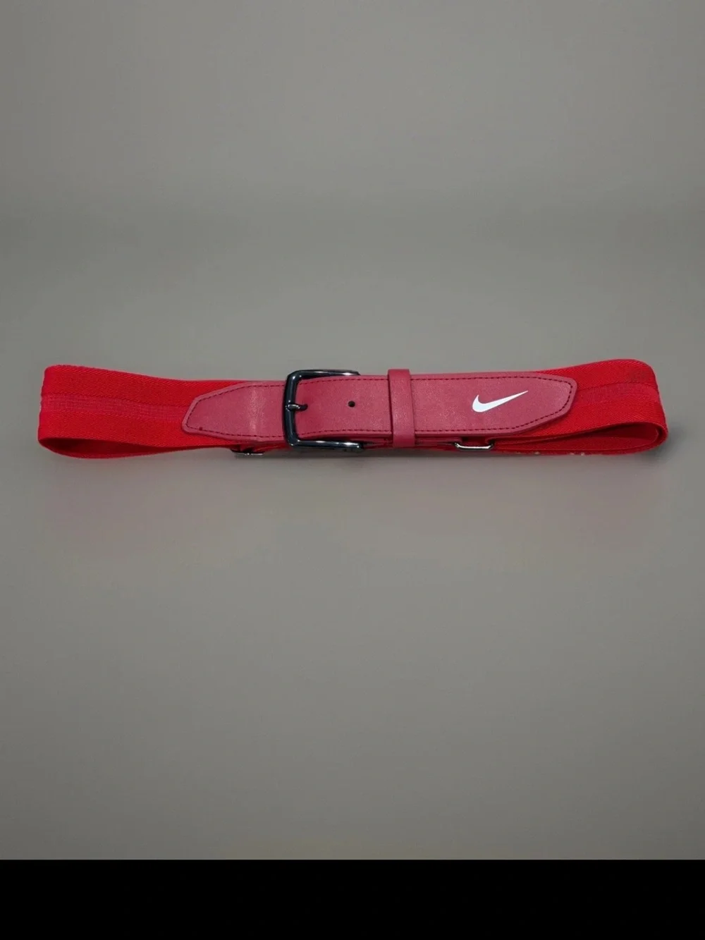 Nike Adjustable Belt Youth Baseball Red Fits Waist Sizes 20” to 34” NEW